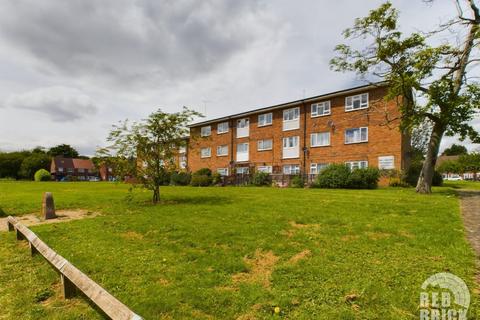 4 bedroom flat to rent, Torrington Avenue, Coventry, CV4