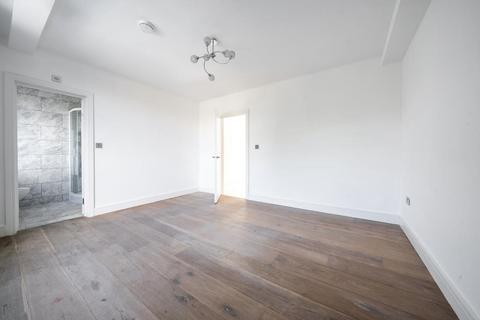 2 bedroom flat for sale, Stanwell,  Ashford,  TW15