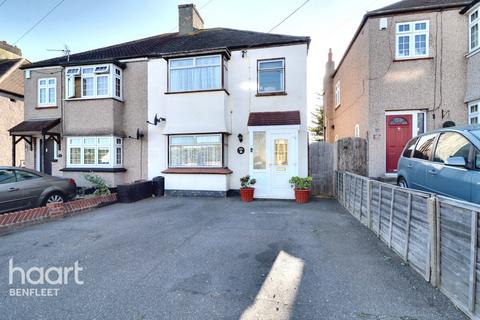 4 bedroom semi-detached house for sale, Kents Hill Road, Benfleet