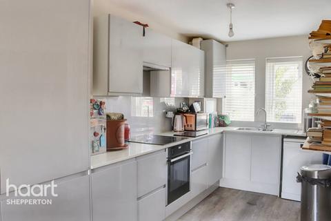 4 bedroom terraced house for sale, Station Road, Bristol