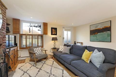 3 bedroom terraced house for sale, West Place, Wimbledon Common, SW19