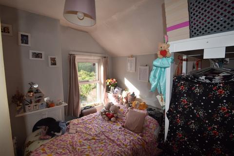 27 Weston Road, Rochester, ME2 3HA