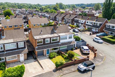 4 bedroom semi-detached house for sale, Lichfield Grove, Ashton-In-Makerfield, WN4