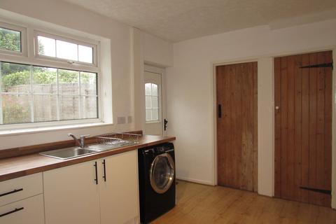 3 bedroom semi-detached house to rent, Hall Lane, Manchester, M23