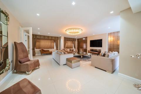 21 Chatsworth Road, London, W5 3DD
