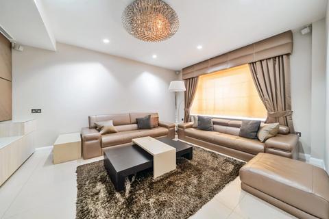 21 Chatsworth Road, London, W5 3DD