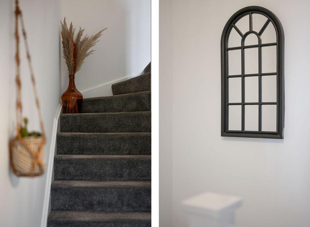 Staircase/Hallway