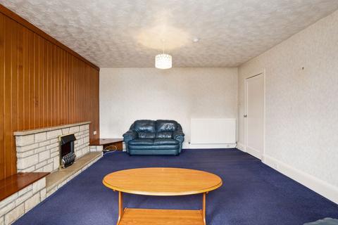 3 bedroom ground floor flat for sale, Goschen Place, Broxburn