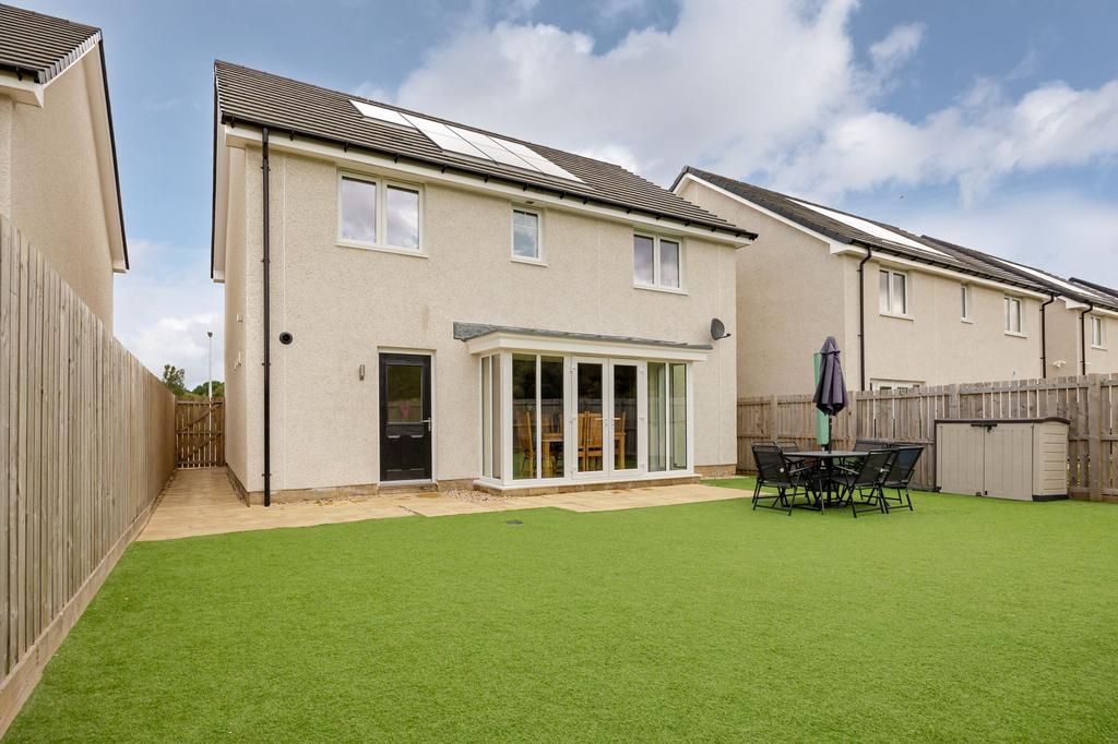 Rear Garden/ View