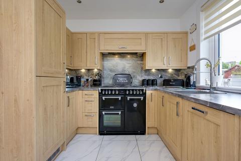 8 Avondale Drive, Armadale, Bathgate, EH48 3HJ