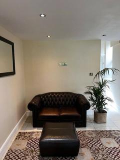 2 bedroom apartment to rent, LIVERPOOL, LIVERPOOL L18