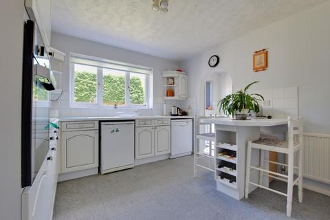 4 bedroom detached house for sale, Chichester Way, Maldon, Essex, CM9