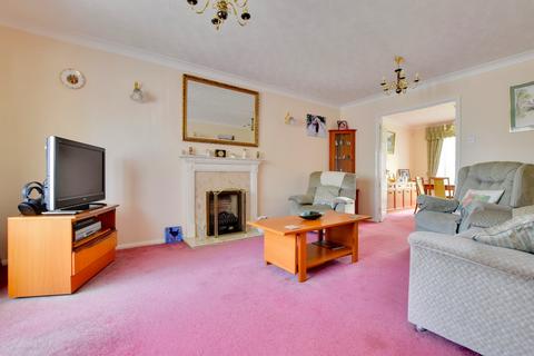 15 Chichester Way, Maldon, CM9 6YY
