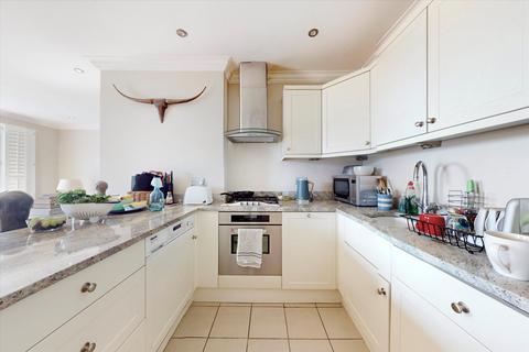 3 bedroom flat for sale, William Court, Hall Road, St John's Wood NW8