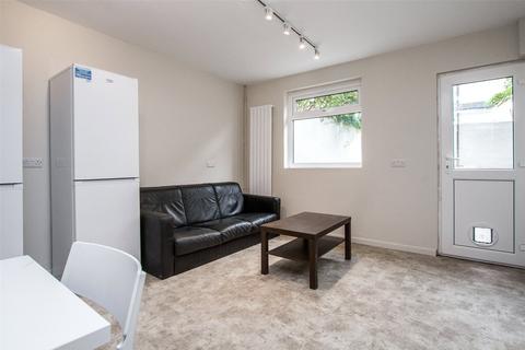 1 bedroom terraced house to rent, Edinburgh Road, East Sussex BN2