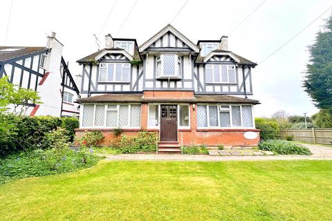 1 bedroom flat to rent, Hastings Road, Bexhill On Sea, TN40