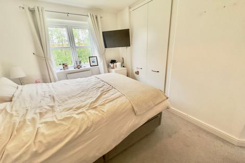 3 bedroom detached house for sale, Snowdrop Close, Loughborough, LE11