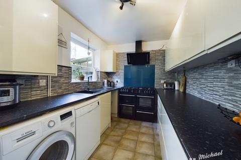 4 bedroom detached house for sale, MILTON KEYNES MK13