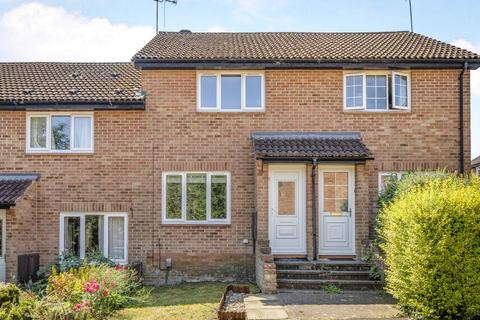 2 bedroom terraced house for sale, Merrow, Guildford GU4