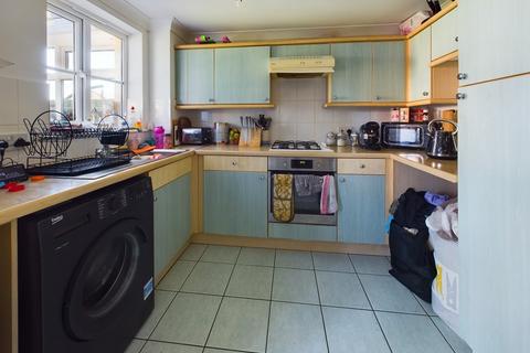 3 bedroom semi-detached house for sale, Wallace Close, King's Lynn PE30