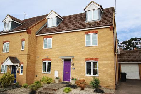 4 bedroom semi-detached house for sale, Malham Drive, Kettering NN16