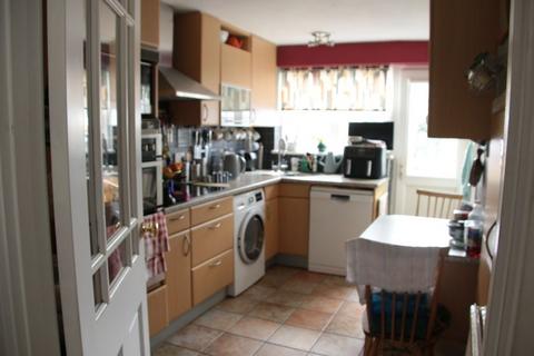 3 bedroom semi-detached house for sale, Wansbury Way, Swanley, BR8