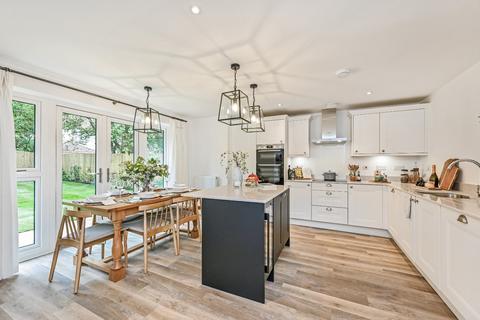 3 bedroom detached house for sale, Off Holland Drive, Medstead, Alton, Hampshire