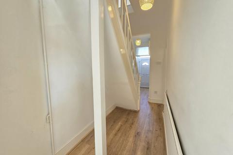 11 Digby Street, Barry, CF63 4NP
