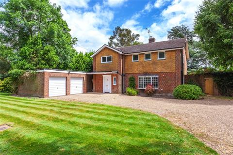 4 bedroom detached house for sale, The Street, Reading RG10