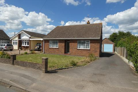 2 bedroom detached bungalow for sale, Tollesbury, CM9 8RJ