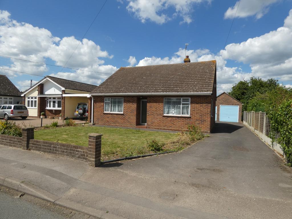 2 Bedroom Detached Bungalow for Sale