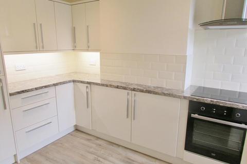 2 bedroom flat to rent, Elm Grove, Morecambe LA4