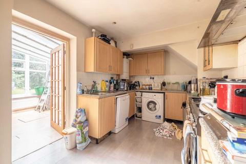 23 Montrose Avenue, Datchet, Slough, SL3 9NH