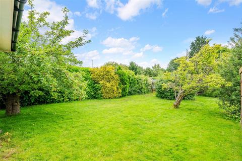 2 bedroom detached bungalow for sale, Crowhurst Road, Lingfield RH7