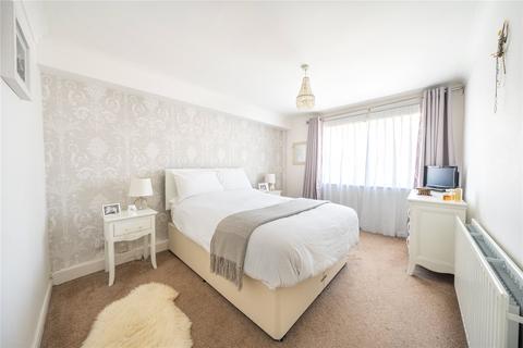 2 bedroom apartment for sale, West Court, Roundhay, Leeds