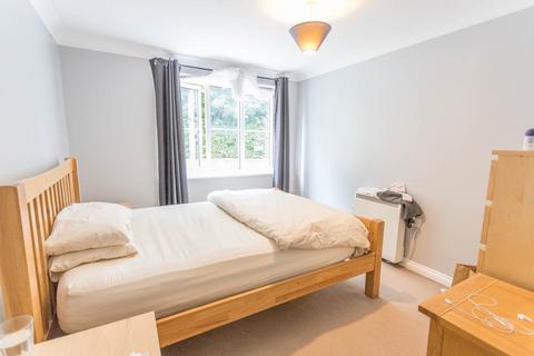 1 bedroom flat for sale, Paddock House, Burleigh Road, Ascot, Berkshire, SL5 8FG