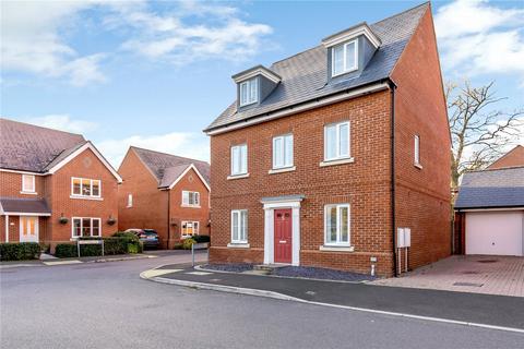 5 bedroom detached house to rent, Tabby Drive, Three Mile Cross, Reading, RG7