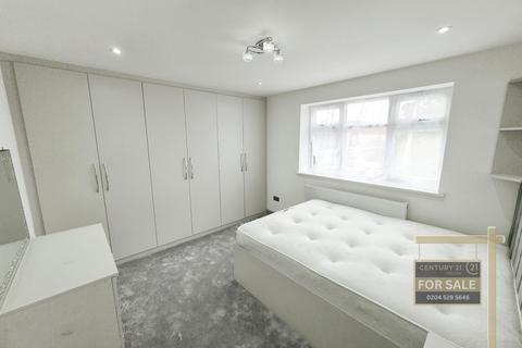 106 Raleigh Road, Southall, UB2 5TP