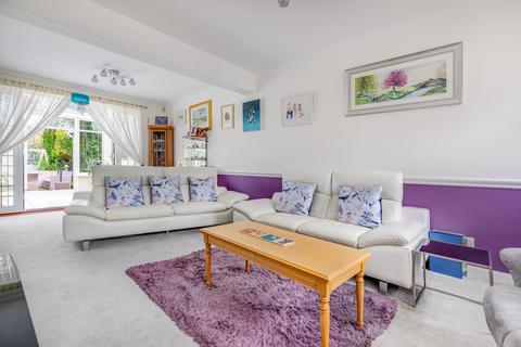 23 Hayes Way, Beckenham, BR3 6RJ