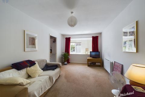 1 bedroom flat for sale, Anxey Way, Haddenham, Aylesbury, Buckinghamshire