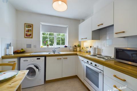 1 bedroom flat for sale, Anxey Way, Haddenham, Aylesbury, Buckinghamshire