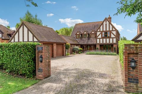 5 bedroom detached house for sale, Upton End Road, Hitchin SG5