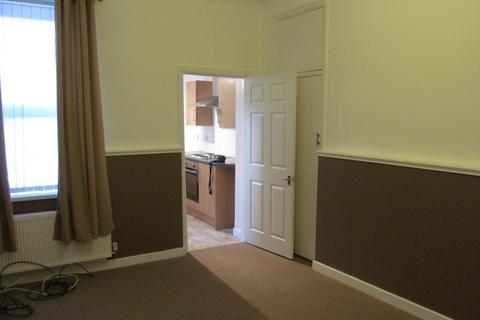 2 bedroom flat to rent, Canterbury Street, Newcastle upon Tyne NE6