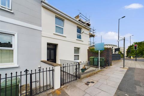 1 bedroom apartment for sale, St. Georges Road, Cheltenham, Gloucestershire, GL50