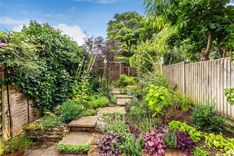 93a The Street, Puttenham, Guildford, GU3 1AT