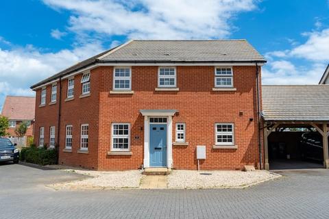 3 bedroom semi-detached house to rent, Manston Way Margate CT9