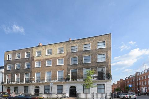 1 bedroom flat to rent, Weymouth Street, Marylebone Village, London W1.