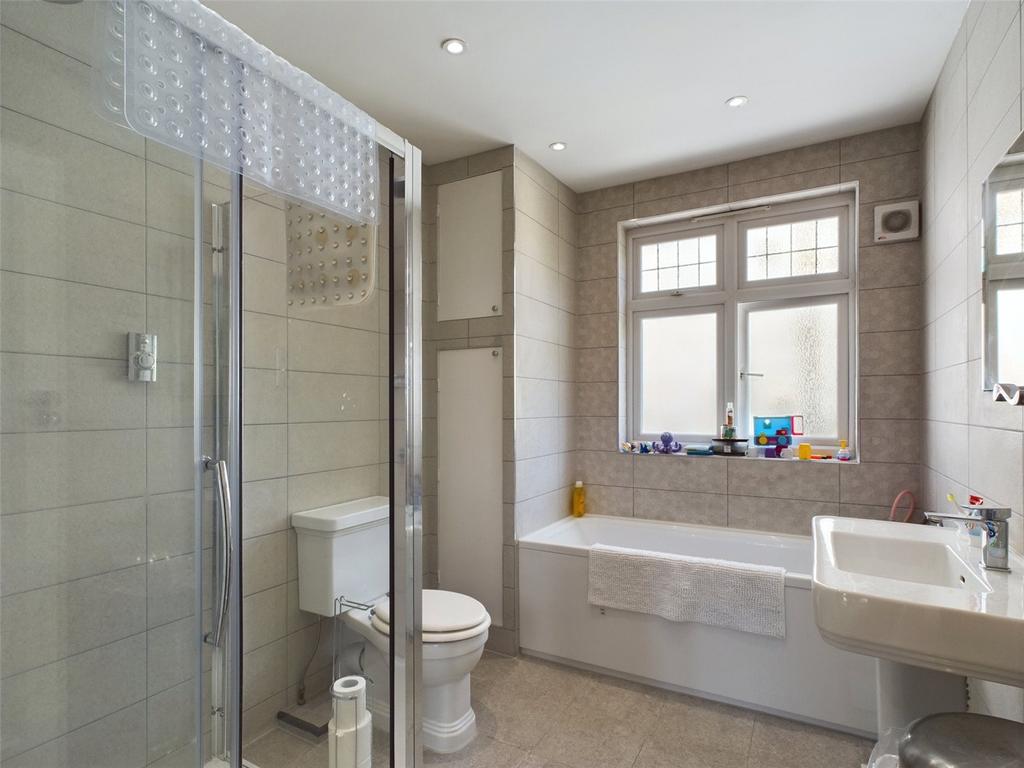 Bathroom/Wc