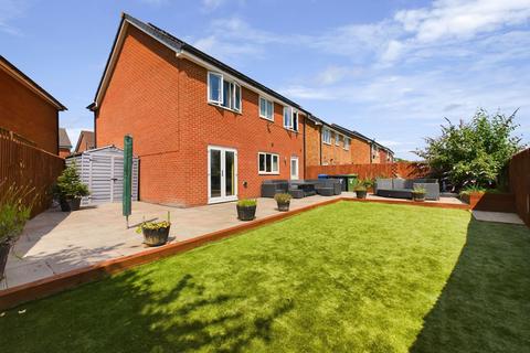 4 bedroom detached house for sale, Lark Hill, Manchester M29