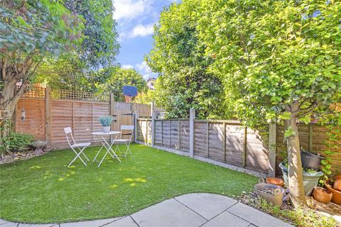 2 bedroom house for sale, Arundel Close, London, SW11